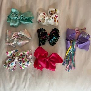 JoJo Siwa bows 🎀🎀🎀